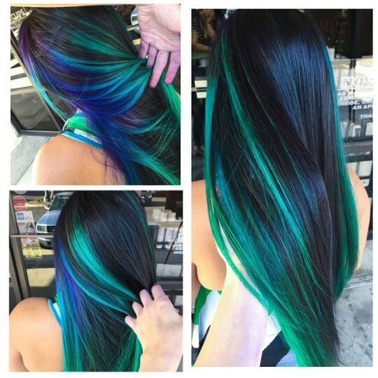 Blue Green Streak Dyed Hair Color Idea Inspiration @Makeupbyfrances | Hair  Dye Colors, Hair Styles, Hair Color Crazy