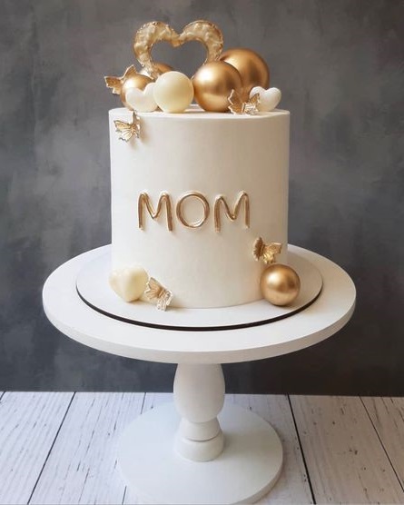 20 Special & Unique Birthday Cake Designs For Mom 2023