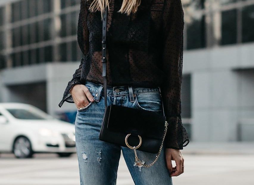 A Casual Way To Wear A Black Lace Top - Fashion Jackson