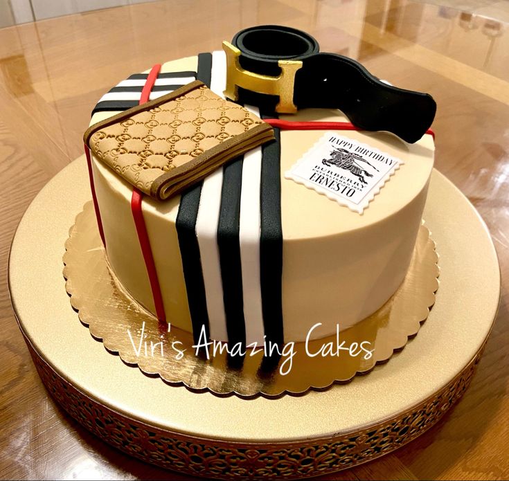 Designer Cake For Men | Birthday Cakes For Men, Birthday Cake For Him, Cake